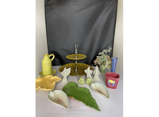 Lot Includes Various Beautiful Vintage Items