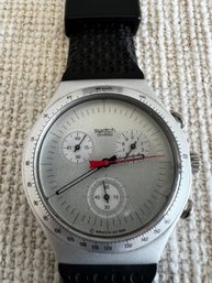 Vintage Swatch With White Face Rubber Strap