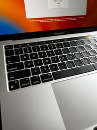 Brand New MacBook Pro 13' M1 Chip