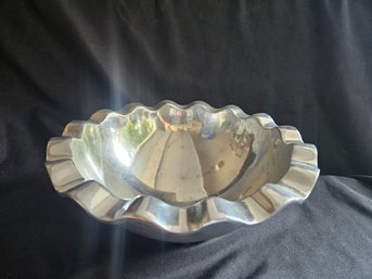 SWID POWELL STANLEY TYGERMAN FOR WILTON FLUTED BOWL
