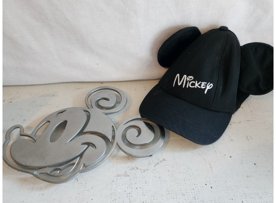 Disney Store Youth Mickey Hat And Metal Mickey Trivet