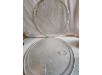Two 16' Pizza Pans