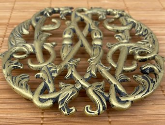1950 Vintage 6' Colonial Williamsburg Cypher Brass Trivet By VA Metalcraft (pickup Or USPS Shipping Available)