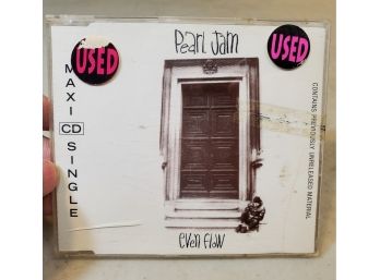 Pearl Jam: Even Flow Maxi CD Single (3 Tracks), Contains Previously Unreleased Material, 1992 Epic 657857 2