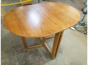 Vintage Folding Wooden Oval Table, Gate Leg, 45' X 34' X 28.5'H Unfolded, 34' X 28.5' X 5' Folded