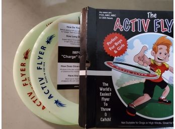 2 Pack The Activ Flyer Glow-in-The-Dark Lightweight Flying Ring Frisbee, New In Box