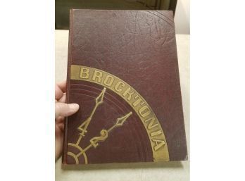1942 Brockton Mass High School Yearbook, Brocktonia, WWII Wartime, Owner Listed Drafted Students In Autographs