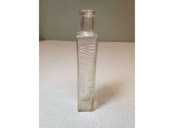 Antique New Hampshire Bottle: 'Hemlock Oil Co. West Derry, N.h.', 1' Square X 5-7/8'H