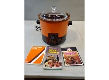 Vintage JC Penny Slow Crockery Cooker Crockpot, Model 784 4510, Retro Orange & Black, 5 Quart, Working