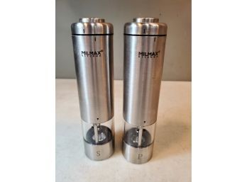 Milmax Kitchen Battery Operated Salt & Pepper Grinder Mill Set, Stainless Steel, With Work Light, 8'H, Working