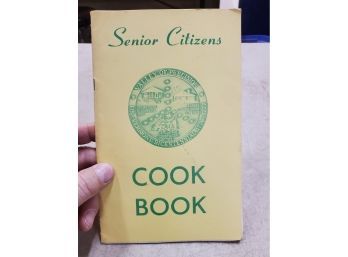 Springfield Vermont Senior Citizens Center Cook Book, 1976, 5.5x8.5 40pp