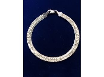 7' Sterling Silver Bracelet Marked SU In Circle, 925 In 3 Places & Italy In 2 Places, 7.7g