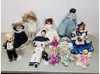 Lot Of Dolls With Stands