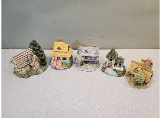 Lot Of Olde English Type Village Houses Figurine Models, Painted Resin, 5' Max Height