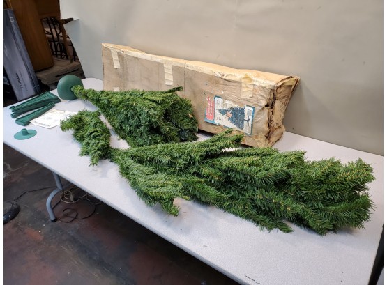 6 Foot Canadian Fir Pine Christmas Tree, Unlighted, Unused In Open Worn Out Box