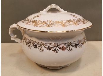 Antique Homer Laughlin Floral Garland & Ribbon Gold Trimmed Commode Chamber Pot With Lid, 11.5x9.5x8