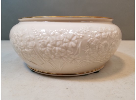 Vintage Lenox Ivory Candy Bowl Dish, Embossed Daisies, Gold Rim, 7.5'd X 3'h