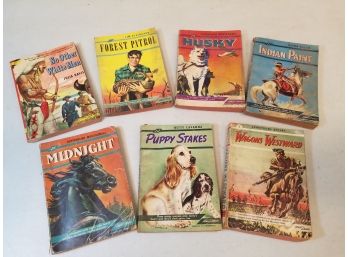 Lot Of 7 Vintage 1948-49 Comet Books Paperbacks, Nos.1 20 26 27 30 31 32, 5.25' X 7'