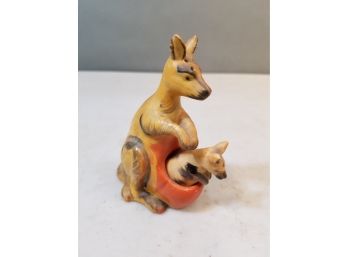 Vintage LD Japan Kangaroo & Baby Salt & Pepper Shaker Set, Ceramic With Corks, 4.5'h X 2'w X 3.75'l
