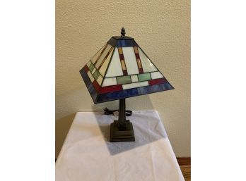 Quality Contemporary Stained Glass Table Lamp