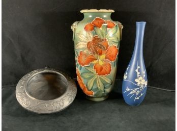 Antique Chinese Hand Painted Moriage Vase, Vintage Japanese Tokanabe Pottery, Asian Ceramic Pottery Vase