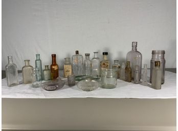 Antique And Vintage Bottle Collection 25 Pieces