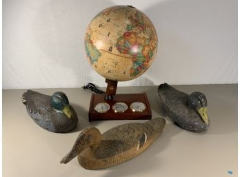 World Globe Lamp/Analog Weather Station And Duck Decoys