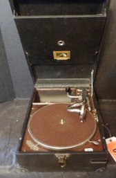 Antique Victor Portable Or Field Phonograph