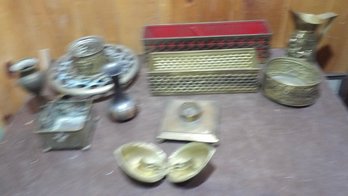 Assorted Brass Antique And Semi Antique House Wares