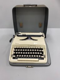 Vintage Remington Ten Forty Typewriter
