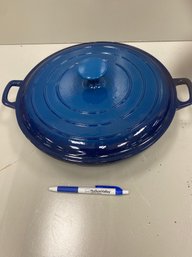 Le Creuset STYLE  Covered Enamel Cookware