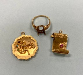 Two 14K Gold Charms And Gold Ring Missing Stone