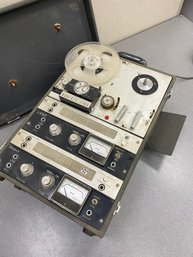 Roberts 770X (Akai M8) Reel-to-Reel Tape Player Recorder