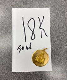 18K Gold Medallion Pendant Of Ave Marie 7.1 Grams