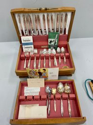 Vintage Mid Century Community Silver Plate Service For 12