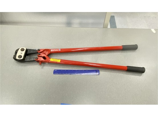 Large 36' Heavy Duty Bolt Cutters