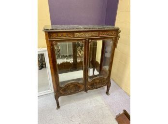 Fine Quality Late 19th Century French Vernis Martin Vitrine Cabinet With HORNER Label