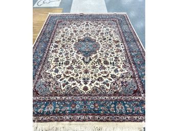 Fine Handmade Roomsize Oriental Carpet   126x 97 Inches