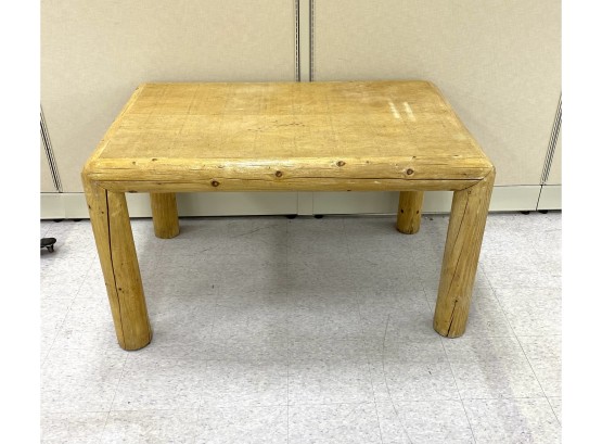 Stylish Adirondack Style Rustic Wood Table 55 X 35 X 31