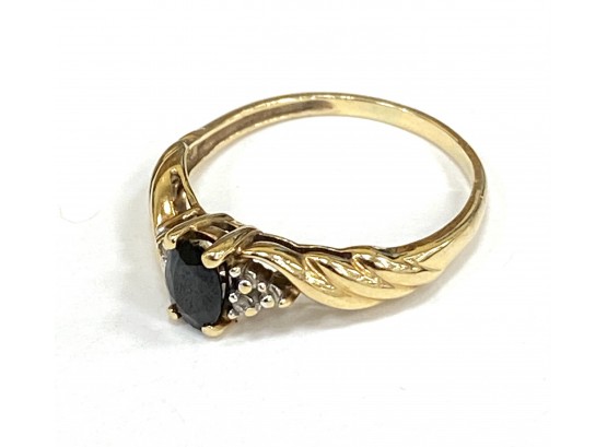 10K Gold And Gemstone Ring