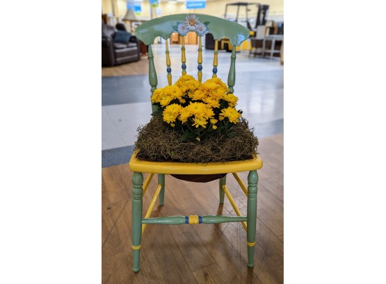 Absolutely Charming Indoor/outdoor Chair Planter