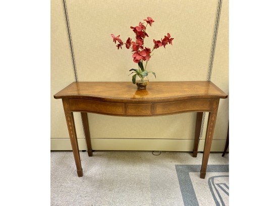 Hepplewhite Federal Style Inlaid Banded Console Table With Spade Feet