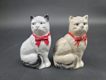 Cat Hubley Cast Iron Mid Century Still Bank Cats In Great Condition  4 Inches Tall Vintage