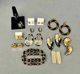 20 Piece Lot  Black Bronze And Gold 80's Pierced  Earrings Bracelet Ring And Flower Pin Leaves Rhinestones