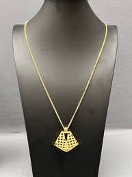 Vintage Unsigned 36' Gold Tone Necklace With 2'x2' Woven Open Metalwork Pendant