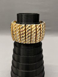 Beautiful Vintage  Gold Tone Textured Expandable Accordion Bracelet Marked Hong Kong - Solid And Comfy