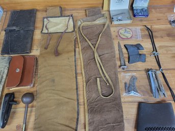 Vintage Gun Case Hunting & Fishing Pieces Lot
