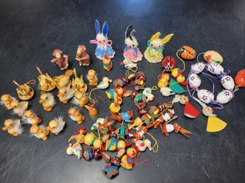 Lot Of Vintage Handcrafted Figures & Ornaments Animals , Eggs