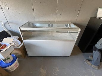Jewelry Cabinet With Top Looking Glass 4.5'