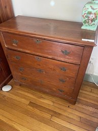 Dresser With 4 Drawers 35' Tall X 17' Deep X 37' Wide